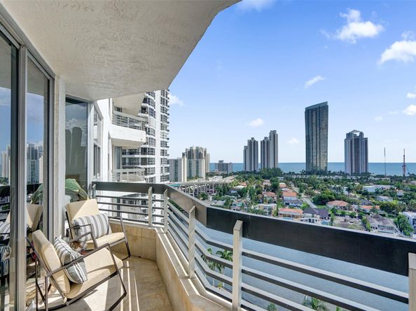 19101 NE 36th Ct 1709, Aventura FL 33180