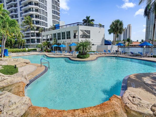 19101 NE 36th Ct 1709, Aventura FL 33180