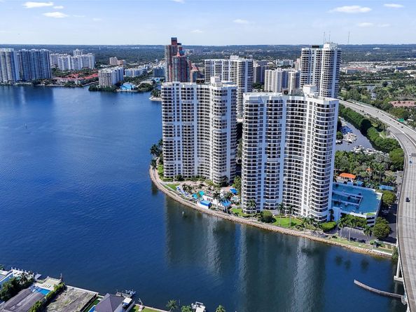 19101 NE 36th Ct 1709, Aventura FL 33180