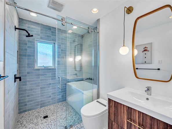 744 NE 18th Ave, Fort Lauderdale FL 33304