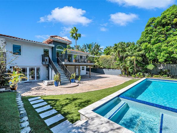 744 NE 18th Ave, Fort Lauderdale FL 33304