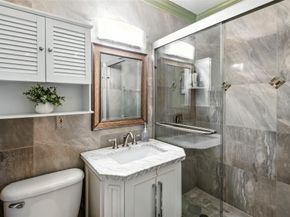 1708 NE 47th St, Oakland Park FL 33334