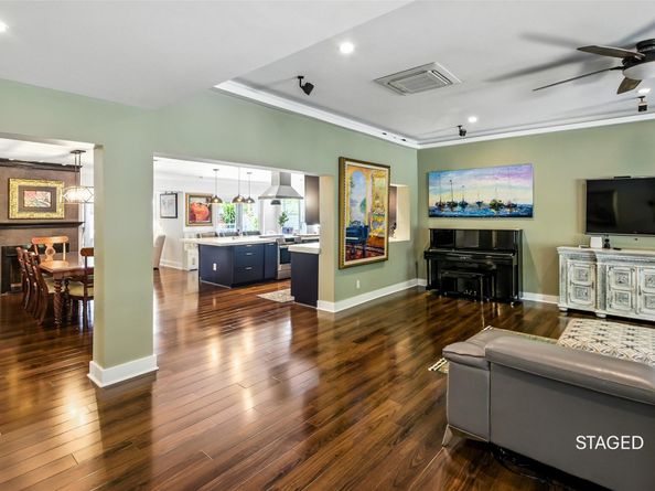 1708 NE 47th St, Oakland Park FL 33334