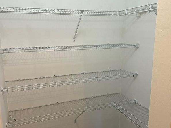 1954 Andromeda Ln, Weston FL 33327