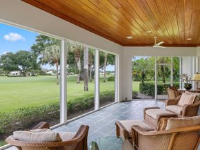 5 Country Road E A, Village Of Golf FL 33436