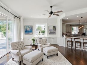 5 Country Road E A, Village Of Golf FL 33436