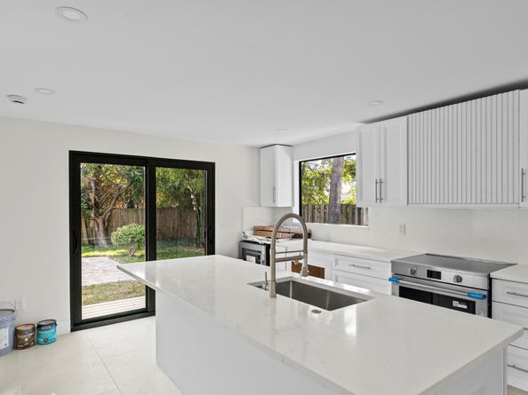 830 Franklin Road, West Palm Beach FL 33405