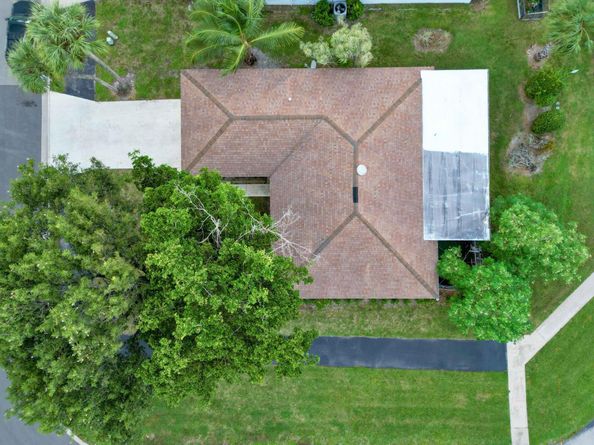 1201 Pine Sage Circle, West Palm Beach FL 33409