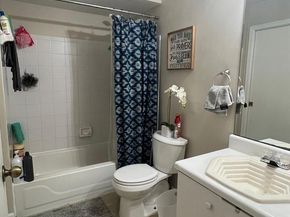 5550 NW 61st Street 513, Coconut Creek FL 33073