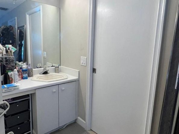 5550 NW 61st Street 513, Coconut Creek FL 33073