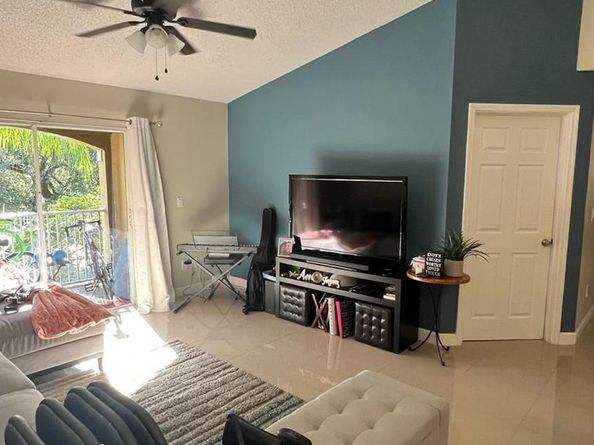 5550 NW 61st Street 513, Coconut Creek FL 33073