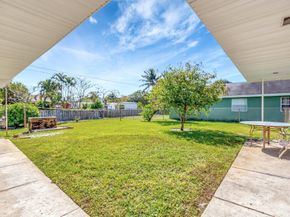 609 16th Avenue N, Lake Worth Beach FL 33460