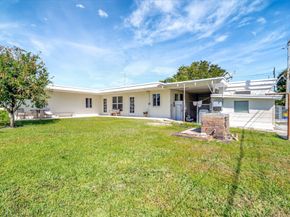609 16th Avenue N, Lake Worth Beach FL 33460
