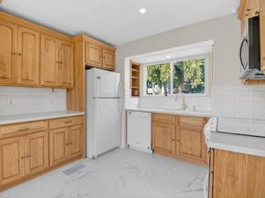 609 16th Avenue N, Lake Worth Beach FL 33460