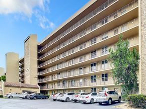 4550 NW 18th Avenue 707, Deerfield Beach FL 33064