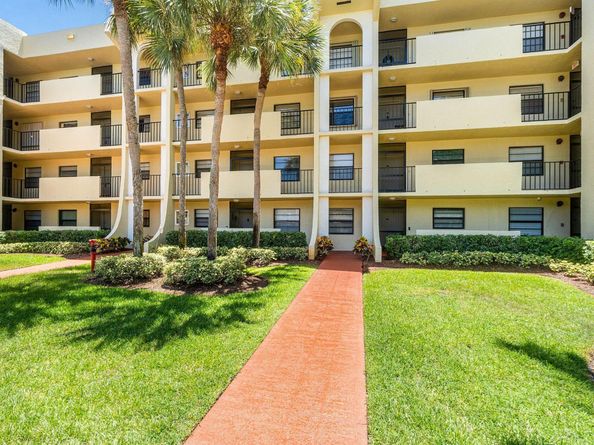 23395 Carolwood Lane 207, Boca Raton FL 33428