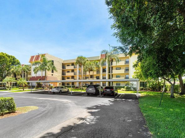 23395 Carolwood Lane 207, Boca Raton FL 33428