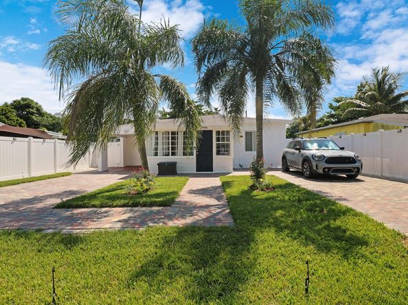 1108 NW 3rd Avenue, Fort Lauderdale FL 33311