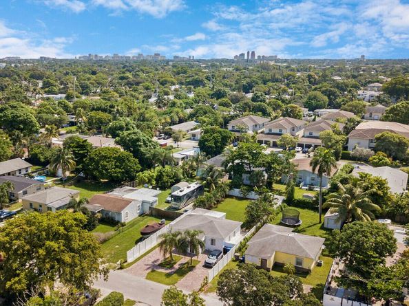 1108 NW 3rd Avenue, Fort Lauderdale FL 33311