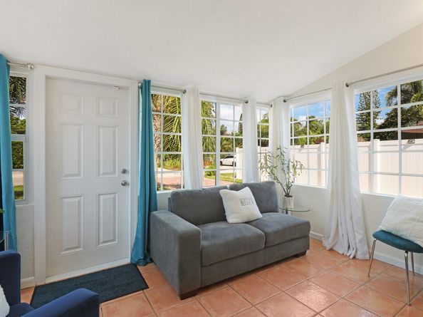 1108 NW 3rd Avenue, Fort Lauderdale FL 33311