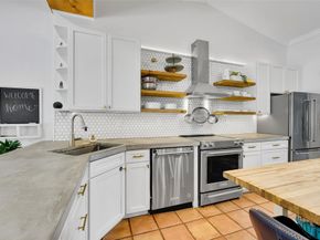 2739 Oak Tree Ln, Fort Lauderdale FL 33309