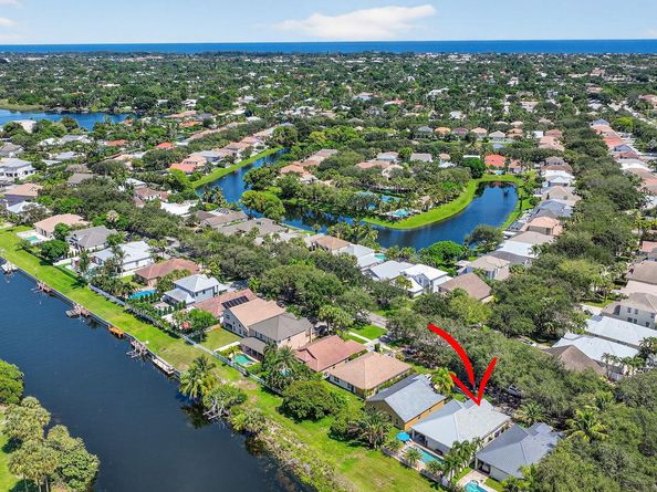 494 Enfield Court, Delray Beach FL 33444