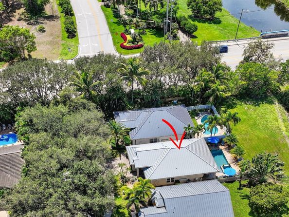 494 Enfield Court, Delray Beach FL 33444