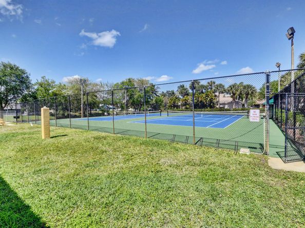 494 Enfield Court, Delray Beach FL 33444