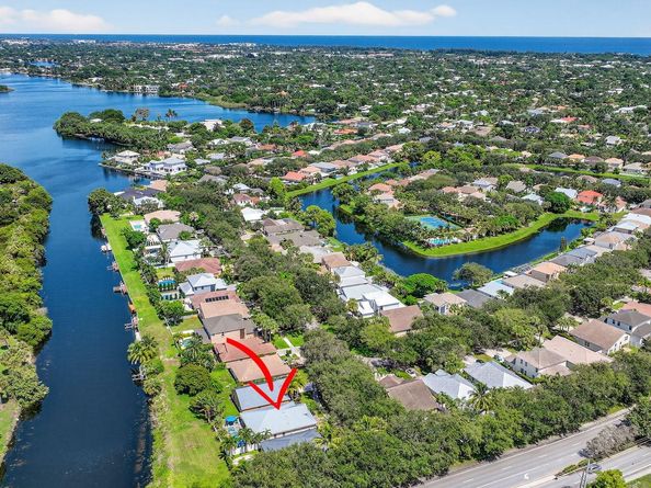 494 Enfield Court, Delray Beach FL 33444