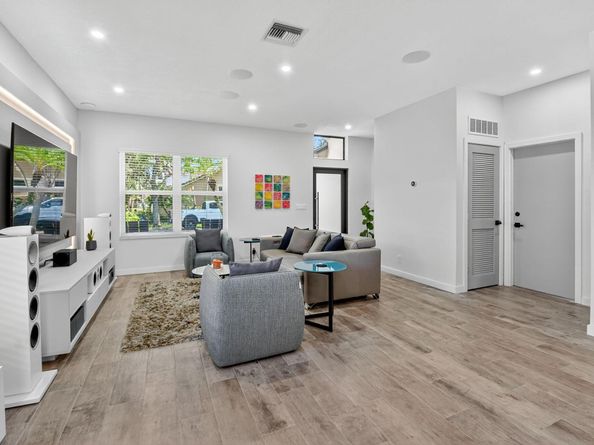 494 Enfield Court, Delray Beach FL 33444