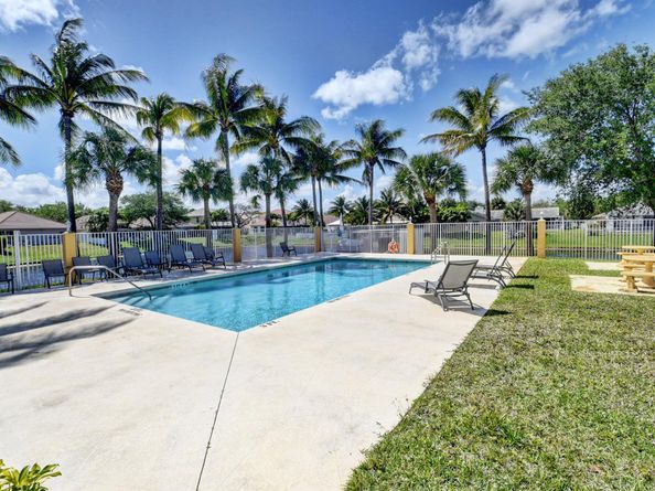 494 Enfield Court, Delray Beach FL 33444
