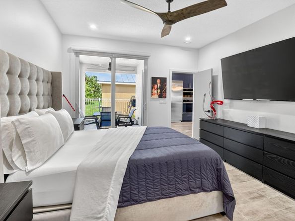 494 Enfield Court, Delray Beach FL 33444