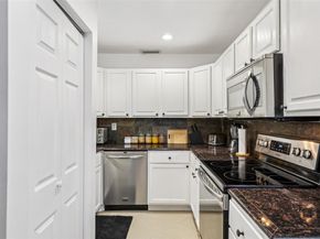 10875 NW 29th Mnr 2, Sunrise FL 33322