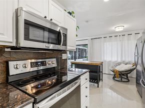 10875 NW 29th Mnr 2, Sunrise FL 33322
