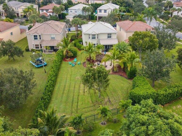 2703 Pienza Circle, Royal Palm Beach FL 33411