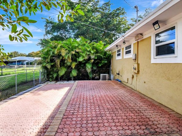 4679 Martha Louise Drive, West Palm Beach FL 33417