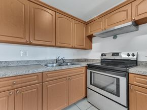 700 Village Green Court 314, Palm Springs FL 33461
