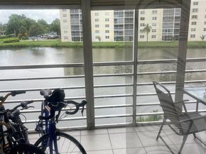 301 SE 3rd St 303, Dania Beach FL 33004