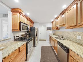 951 De Soto Road 231, Boca Raton FL 33432