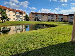 8950 Sunrise Lakes Blvd 112, Sunrise FL 33322