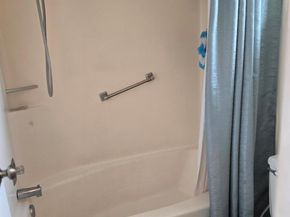 140 Lake Meryl Drive 233, West Palm Beach FL 33411