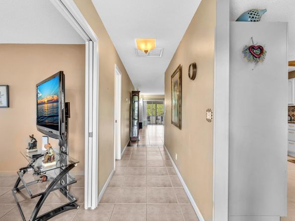 5075 Petal Place A, Delray Beach FL 33484