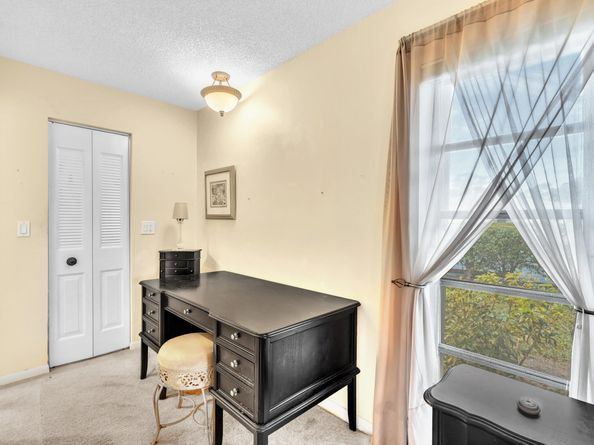 5075 Petal Place A, Delray Beach FL 33484