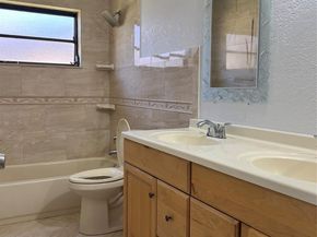 19131 NW 19th Ave, Miami Gardens FL 33056