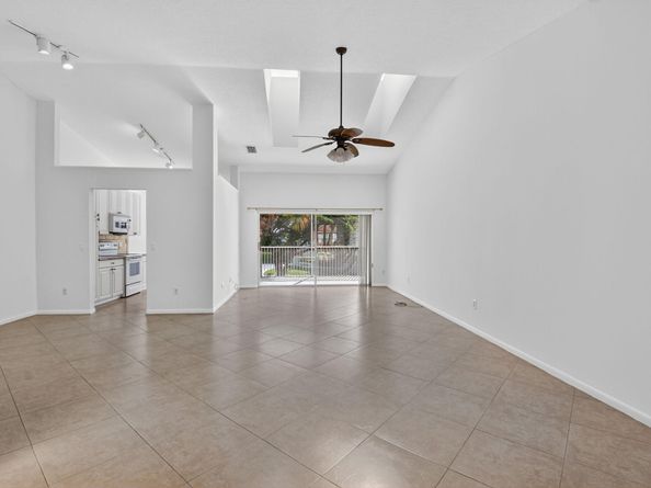 17060 Emile Street 9, Boca Raton FL 33487