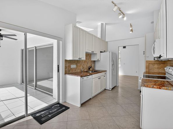 17060 Emile Street 9, Boca Raton FL 33487