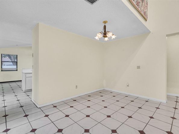 14980 Durham Ln, Davie FL 33331