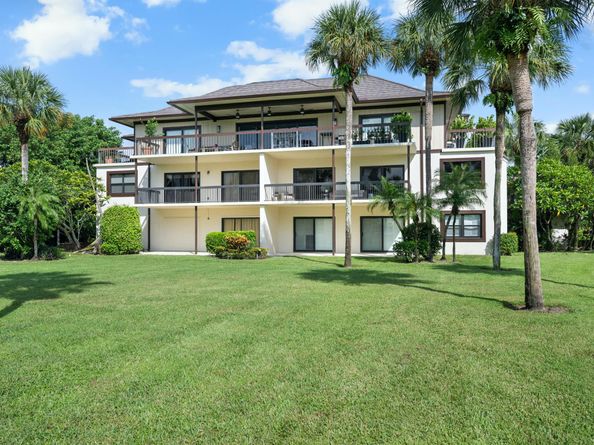13388 Polo Road W 201, Wellington FL 33414