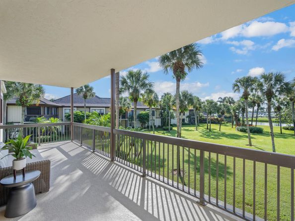 13388 Polo Road W 201, Wellington FL 33414