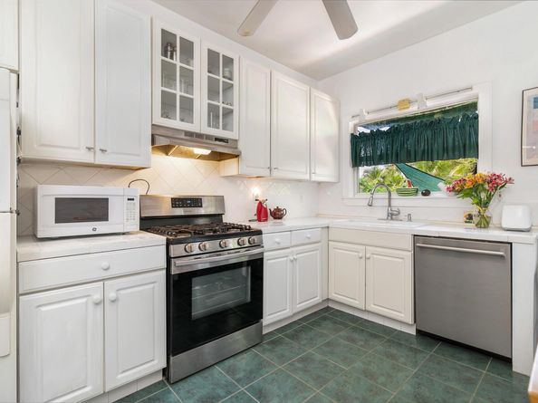 443 31st Street, West Palm Beach FL 33407